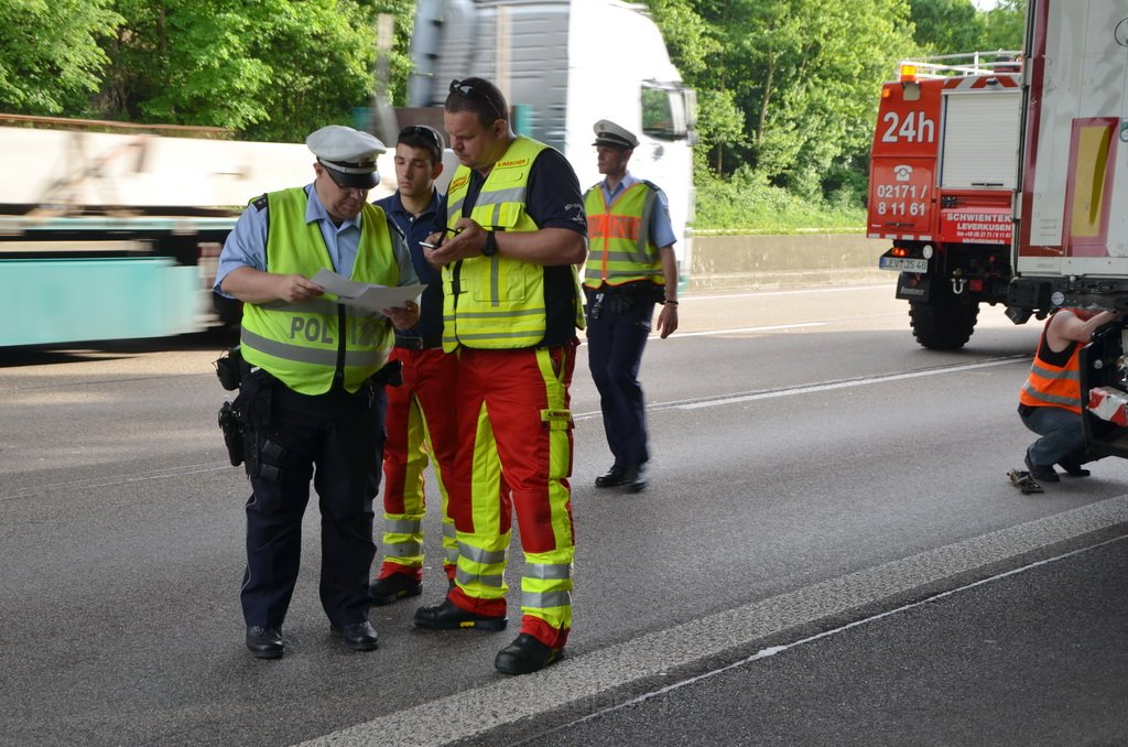 Wieder schwerer VU A 1 Rich Saarbruecken vorm AK Leverkusen P2164.JPG - Miklos Laubert